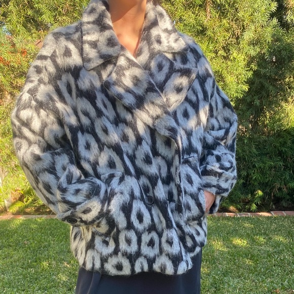 IRO Kessy Wool Coat Black and White Animal Print - Picture 4 of 5
